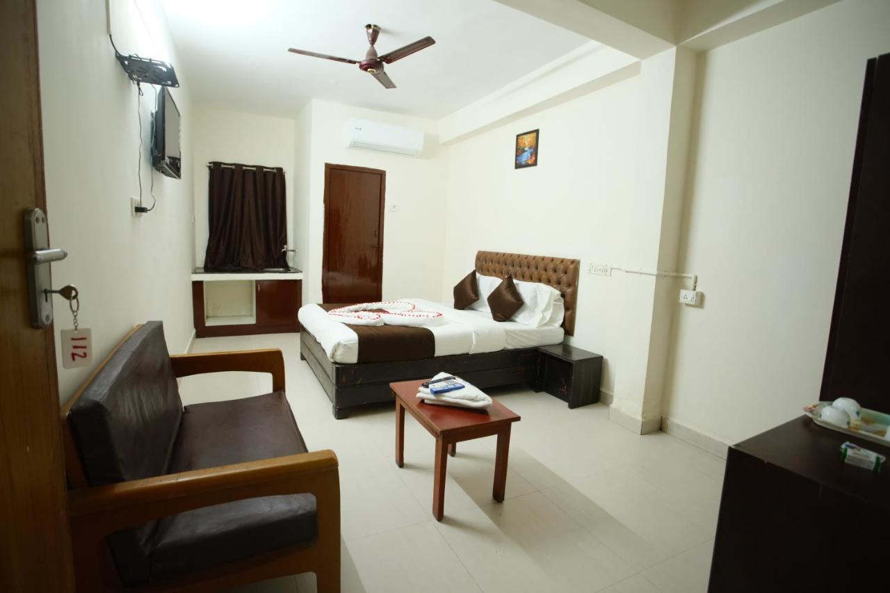 Ganesh Guest House チェンナイ エクステリア 写真